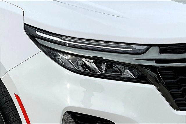 Used 2023 Chevrolet Equinox RS image 28