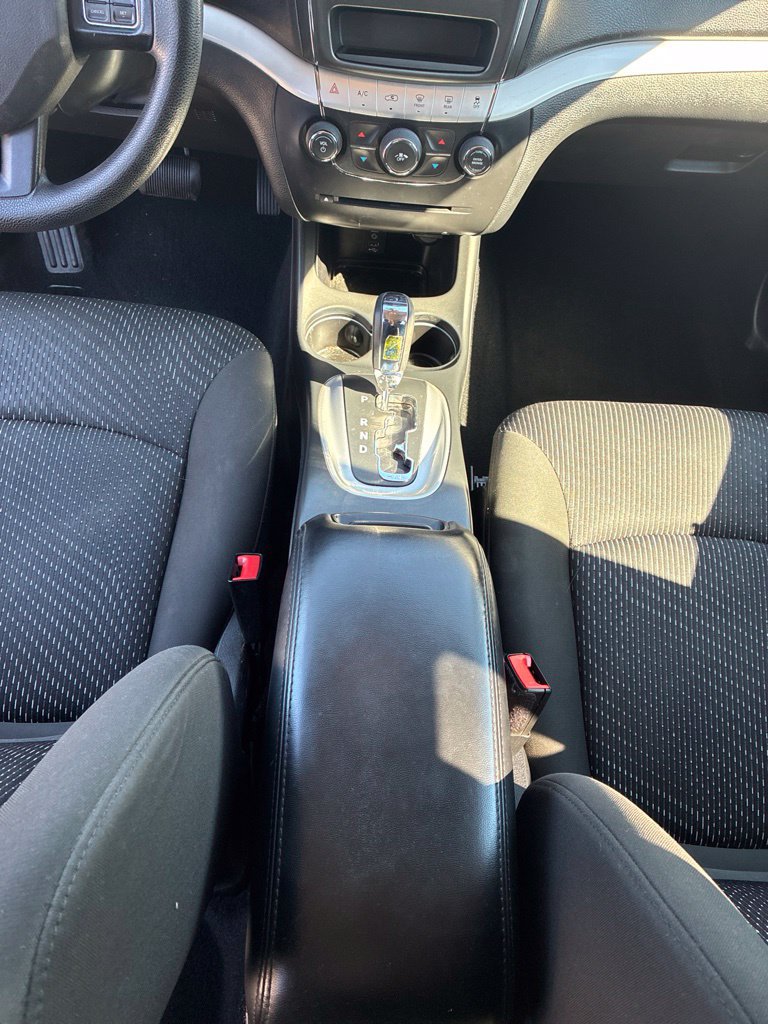 Used 2020 Dodge Journey SE FWD image 10