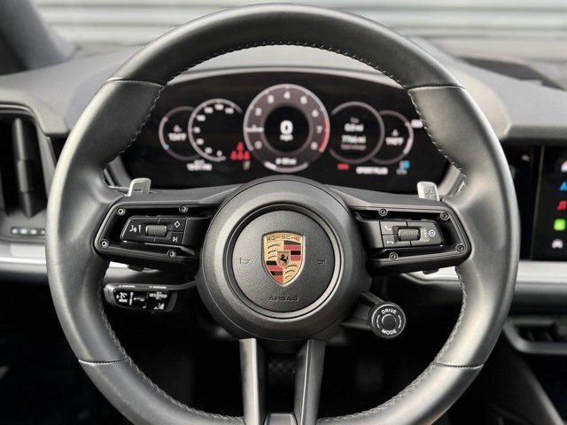 Certified 2025 Porsche Cayenne Coupe image 19