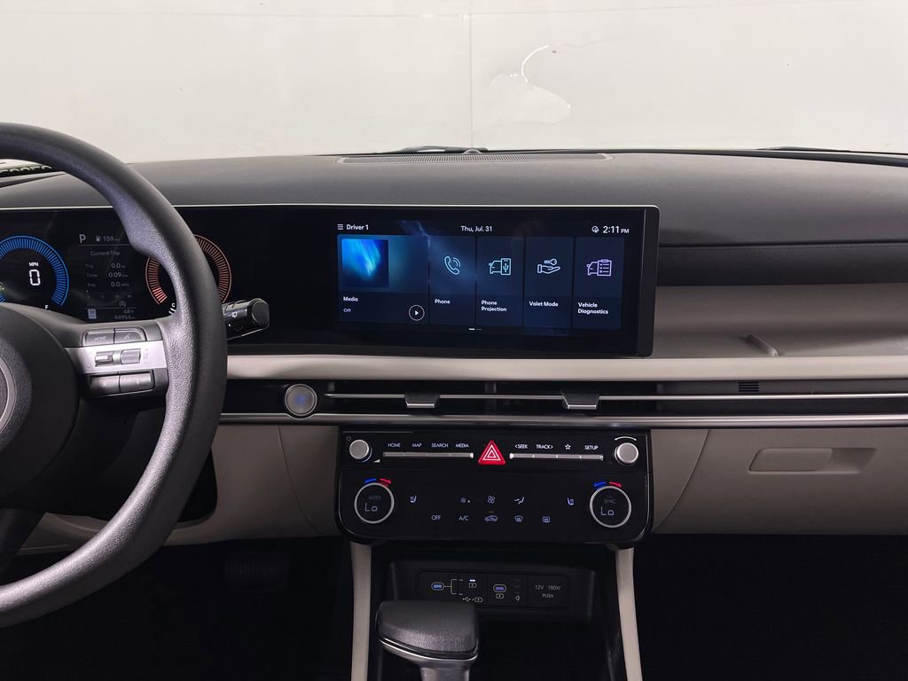 Certified 2025 Hyundai Tucson SEL FWD image 16