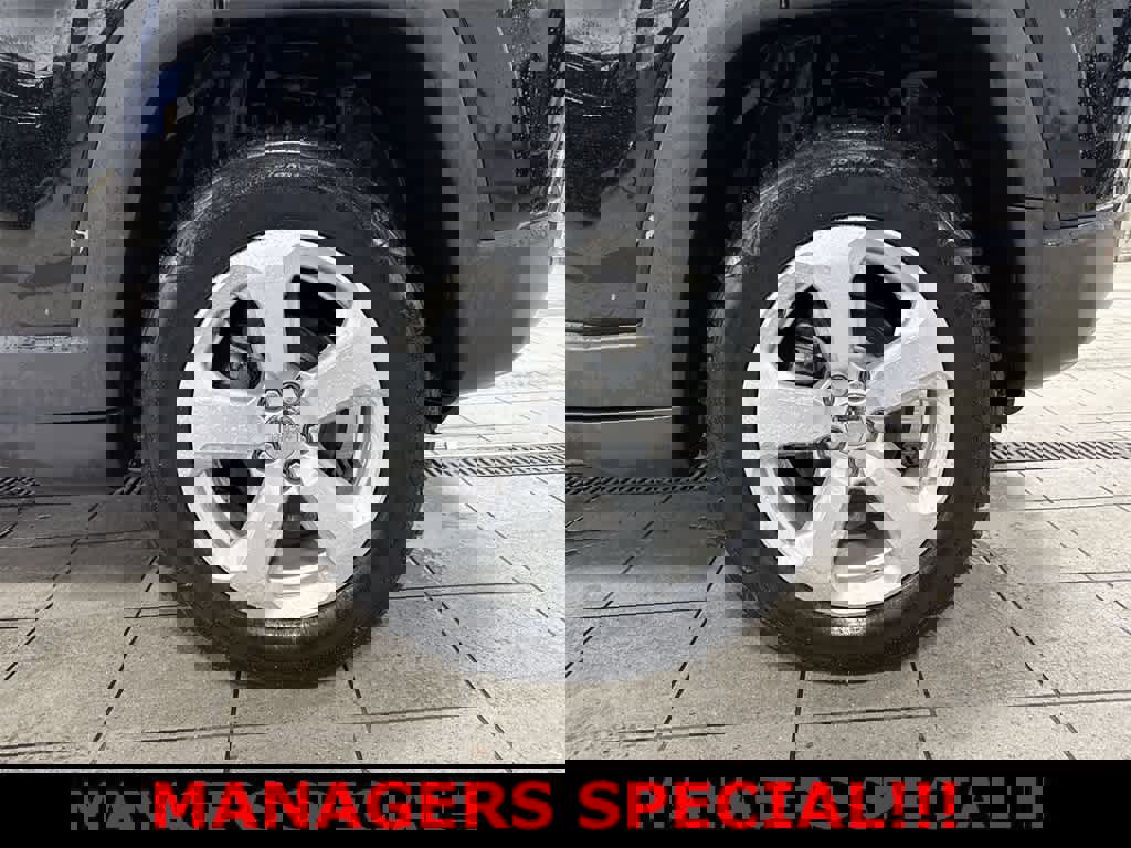 Used 2020 Jeep Compass Latitude w/ Popular Equipment Group image 10