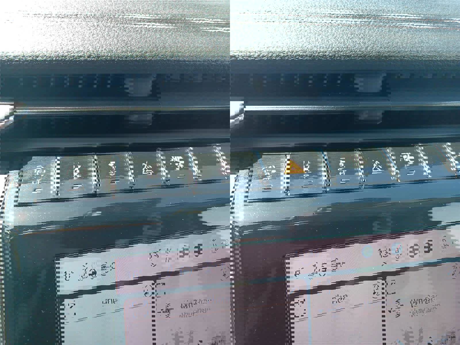 Used 2022 Jeep Grand Cherokee L Limited image 10