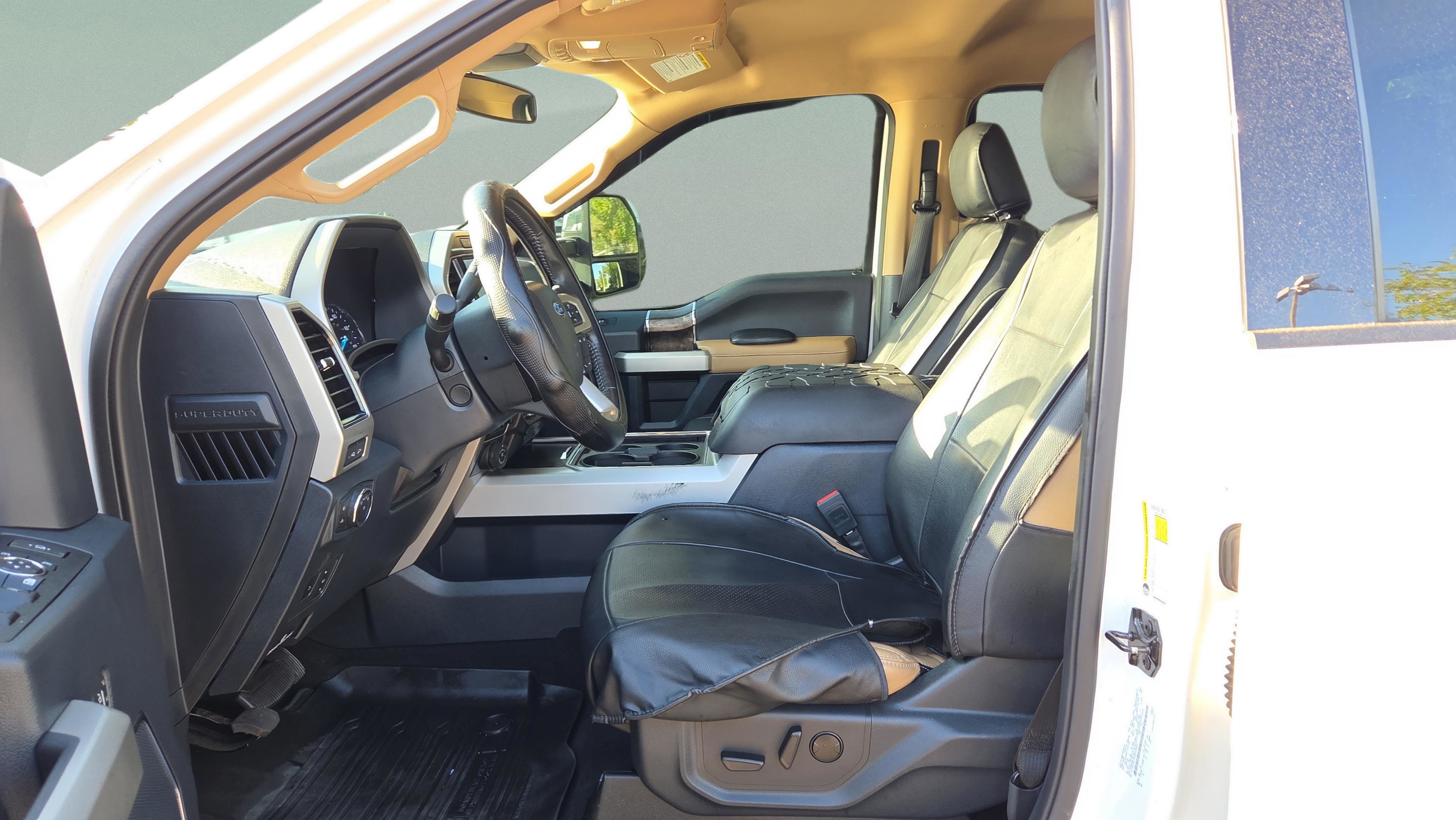 Used 2022 Ford F250 Lariat w/ Lariat Ultimate Package image 10