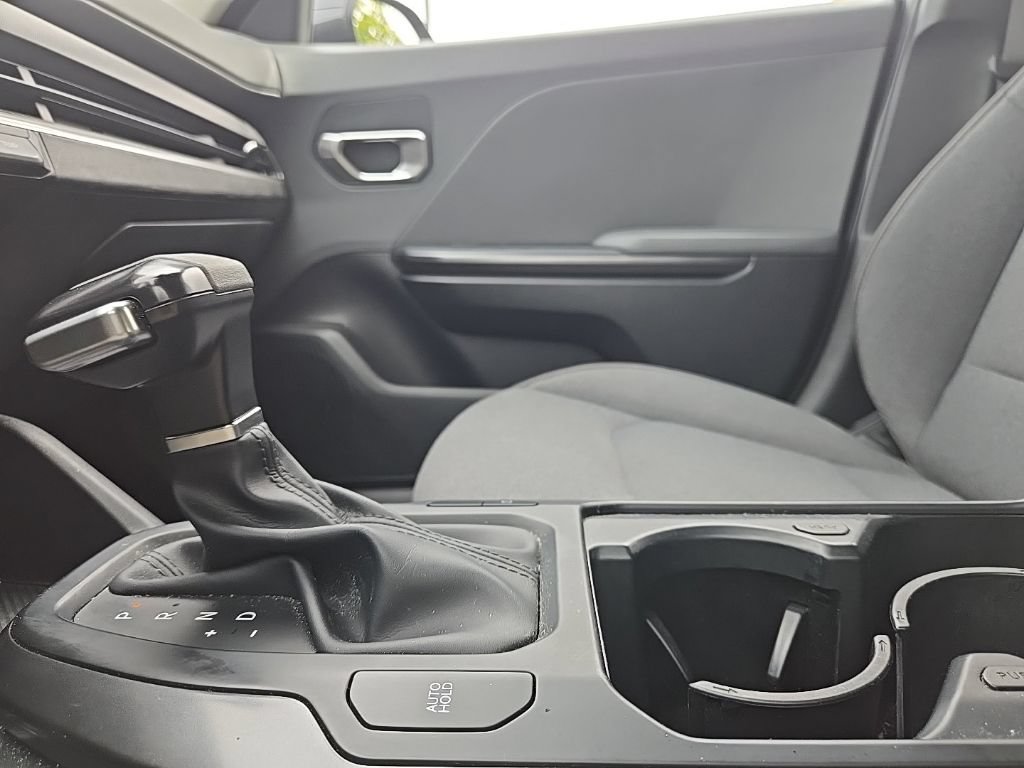 Certified 2025 Kia K4 FWD image 26