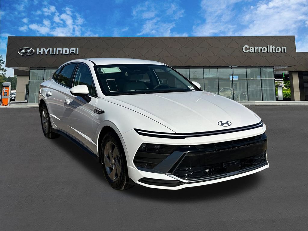 New 2025 Hyundai Sonata SE image 3