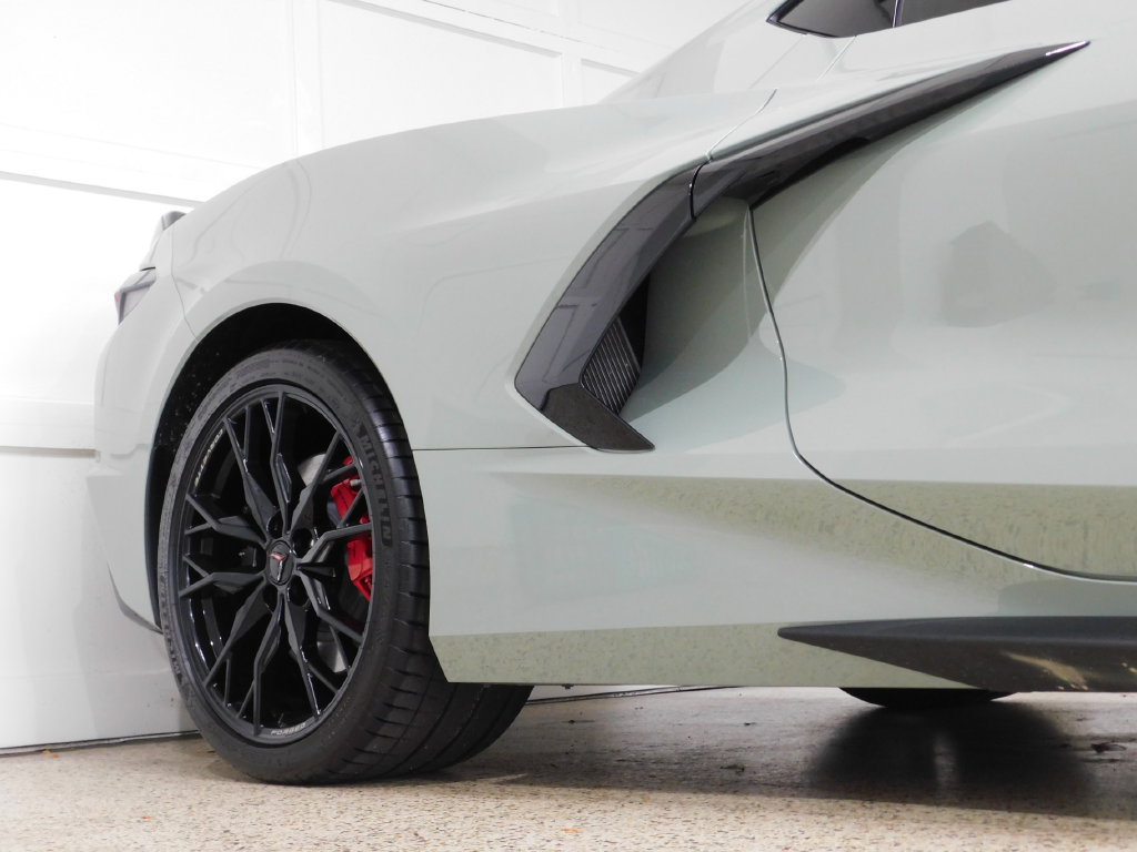 Used 2024 Chevrolet Corvette Stingray Preferred Cpe w/ Z51 Performance Package RWD image 9