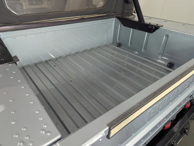 Used 2003 HUMMER H1 4-Door Open Top AWD/4WD image 7