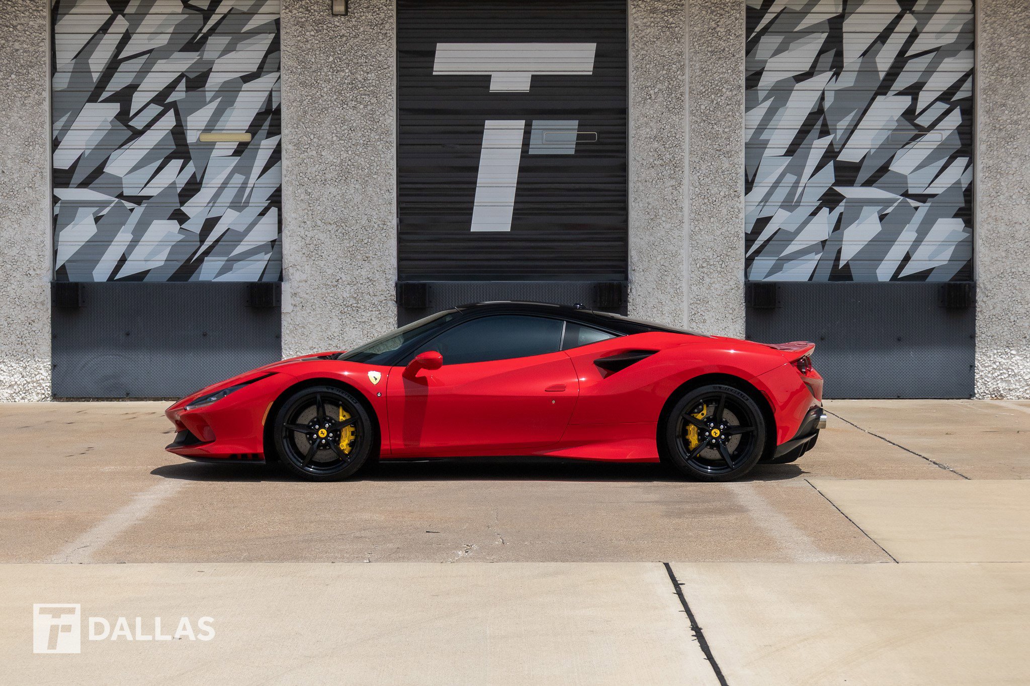 Used 2020 Ferrari F8 Tributo RWD image 7