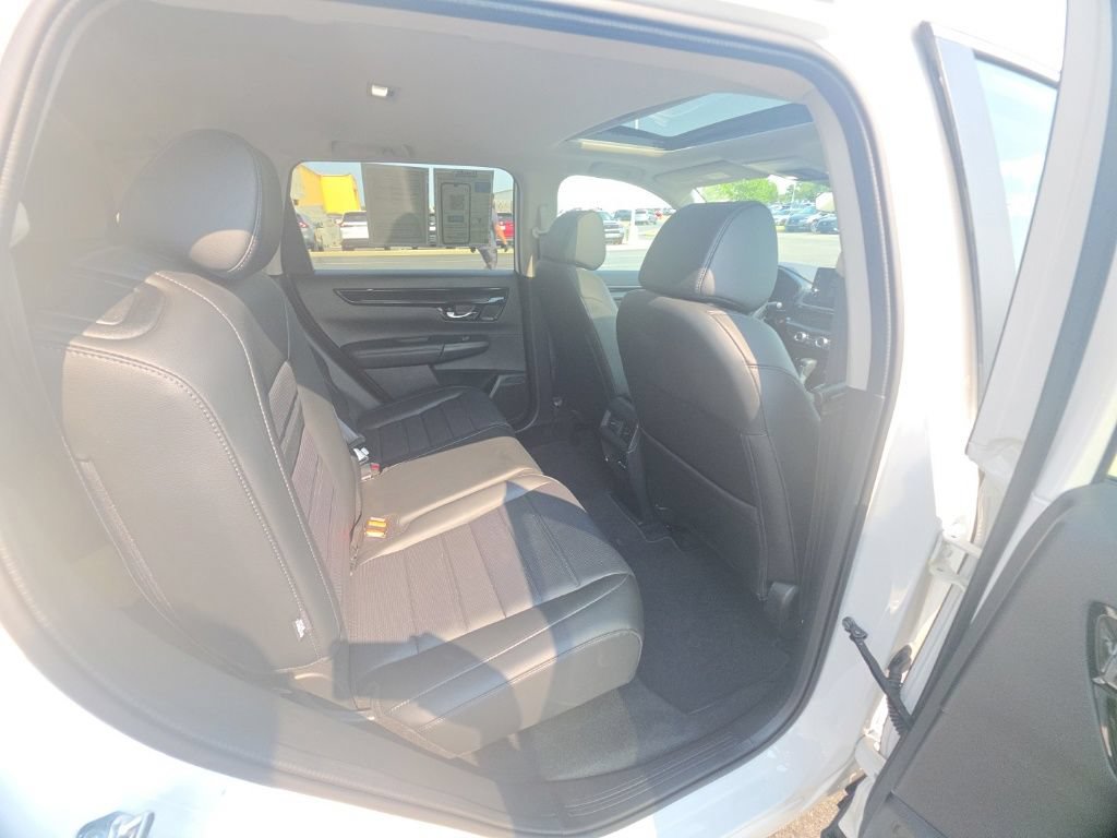 Used 2025 Honda CR-V EX-L image 30
