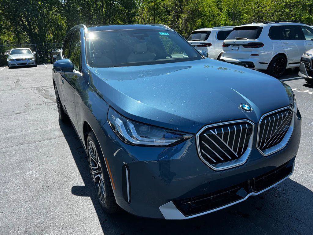 New 2026 BMW X3 xDrive30 image 3