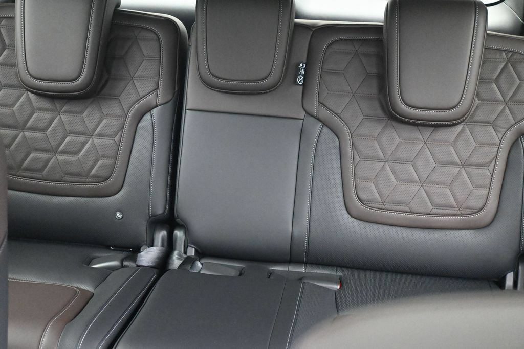New 2026 Nissan Armada Platinum AWD/4WD image 21