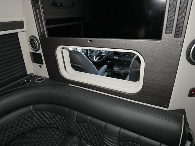Used 2023 Mercedes-Benz Sprinter 3500 image 25