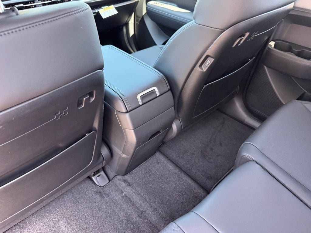New 2026 Hyundai Santa Fe SEL FWD image 16