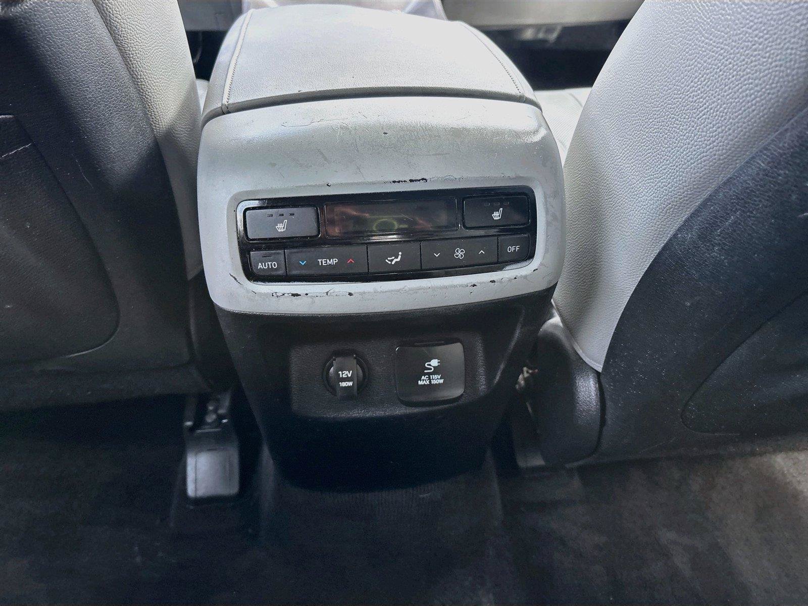 Used 2020 Hyundai Palisade SEL w/ Premium Package FWD image 16
