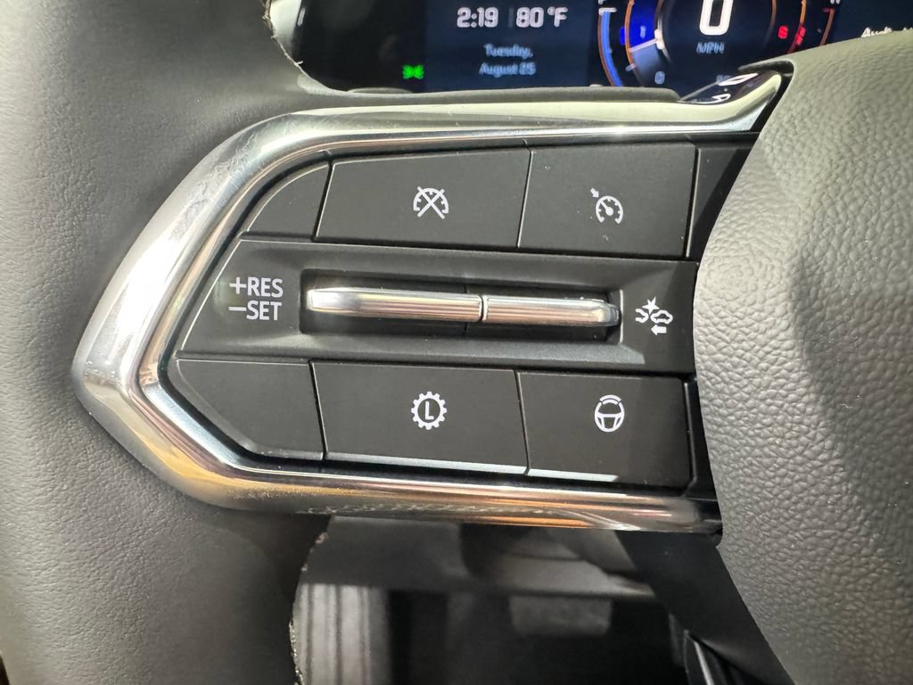 New 2027 Chevrolet Traverse Z71 w/ Enhanced Driving Package AWD/4WD image 20