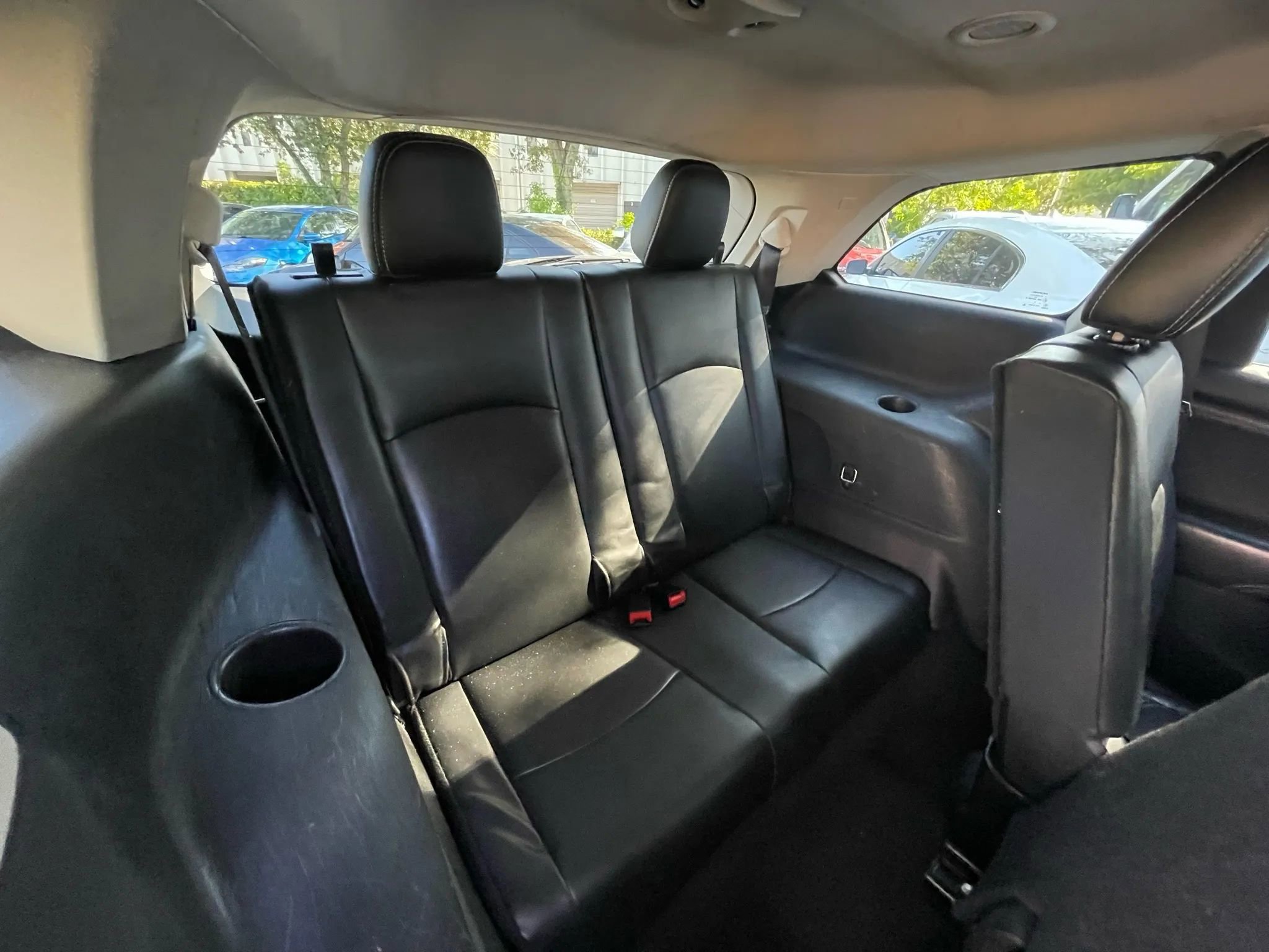 Used 2014 Dodge Journey SXT w/ Flexible Seating Group image 28