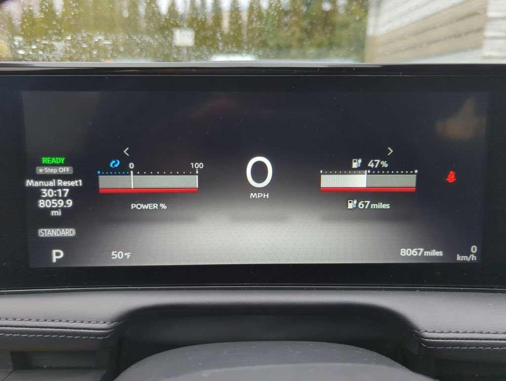 Used 2024 Nissan Ariya AWD image 14