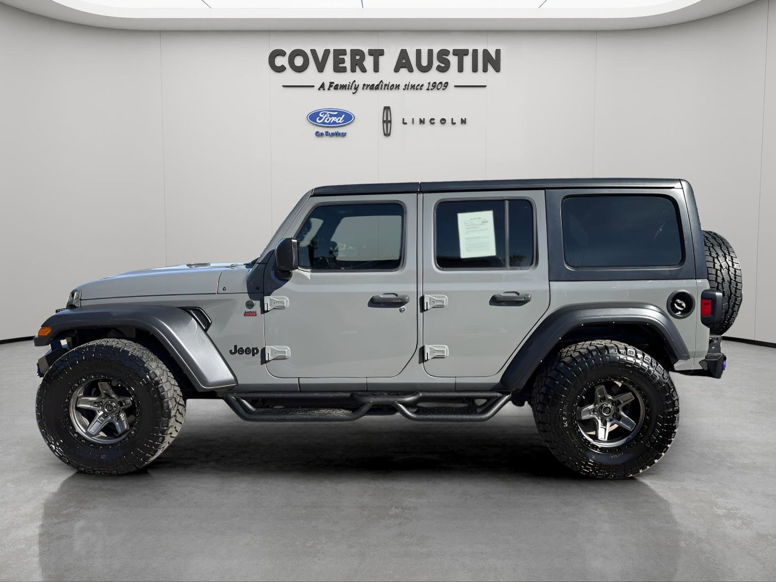 Used 2022 Jeep Wrangler Unlimited Sport image 2