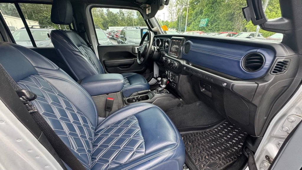 Used 2022 Jeep Wrangler Unlimited Sport w/ Sun And Sound Package AWD/4WD image 18