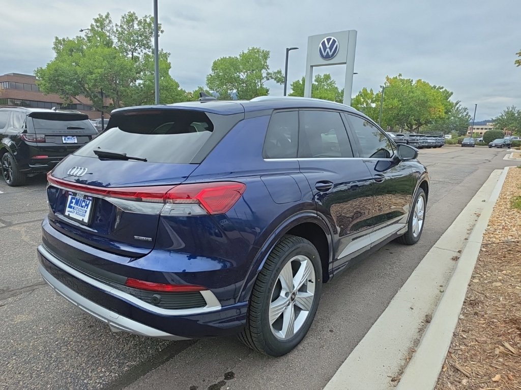 Used 2023 Audi Q4 e-tron Prestige AWD/4WD image 5