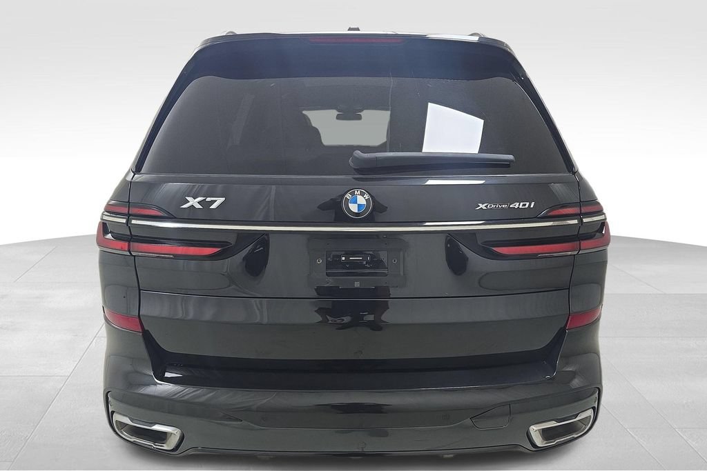 Certified 2025 BMW X7 xDrive40i w/ Executive Package AWD/4WD image 8