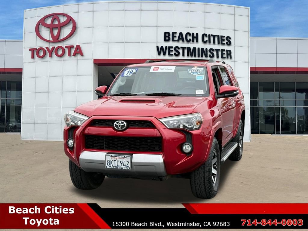 Certified 2019 Toyota 4Runner TRD Off-Road Premium AWD/4WD image 5