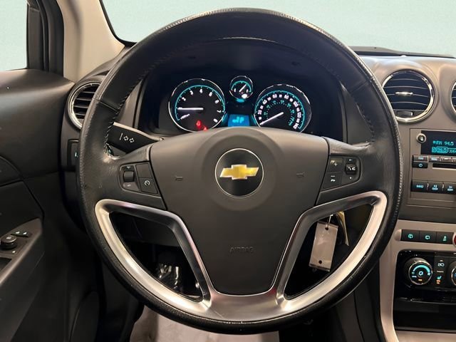 Used 2013 Chevrolet Captiva Sport LTZ FWD image 20