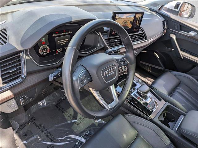 Used 2021 Audi Q5 2.0T Premium Plus w/ Premium Plus Package AWD/4WD image 10