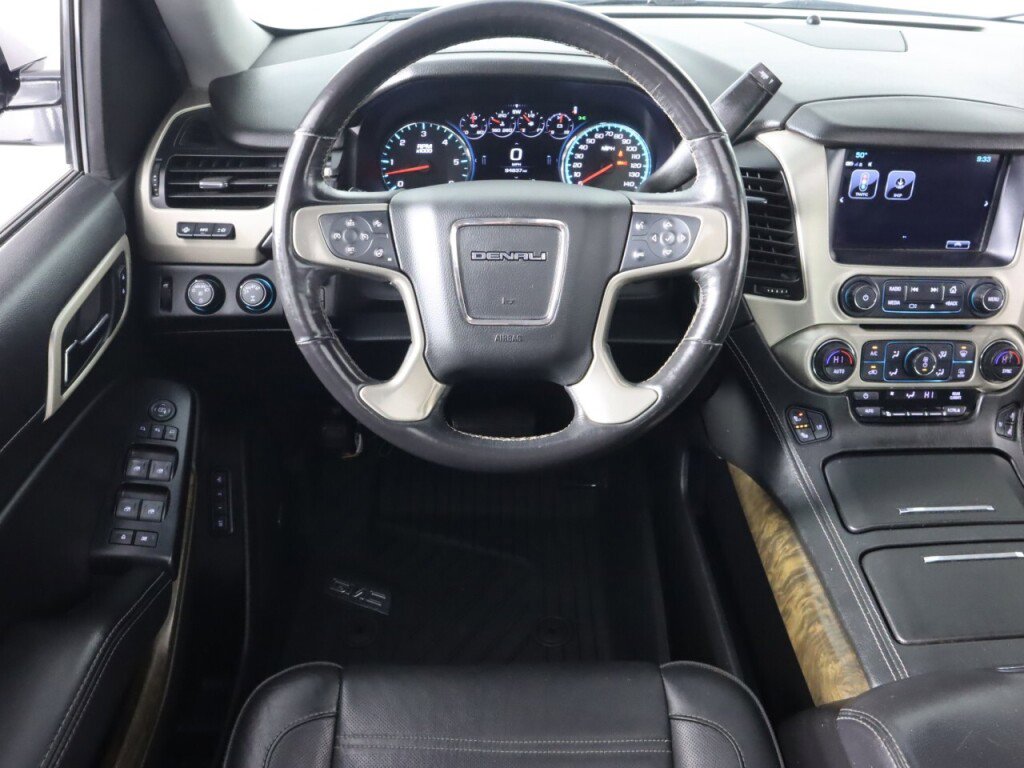 Used 2018 GMC Yukon XL Denali AWD/4WD image 35