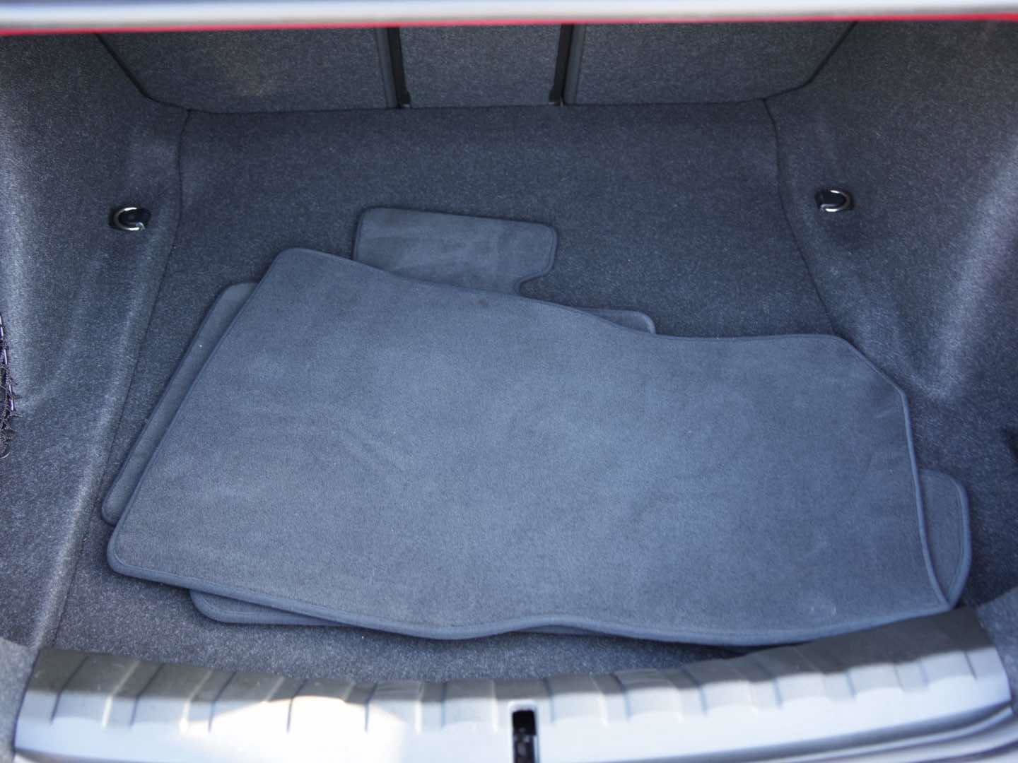 Used 2025 BMW 230i 230i Coupe RWD image 5