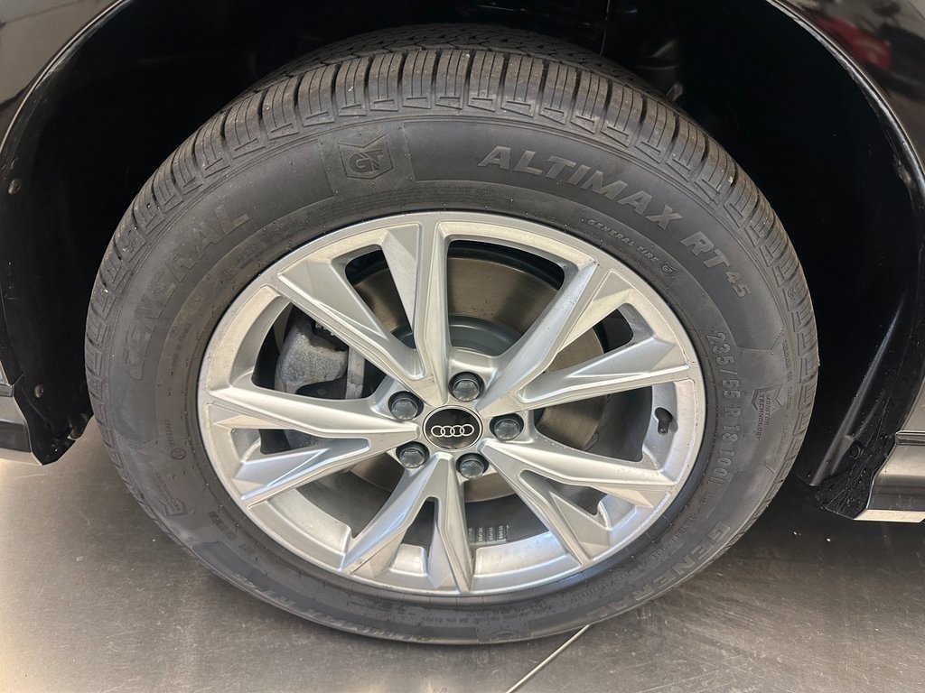 Used 2024 Audi Q3 2.0T Premium image 36