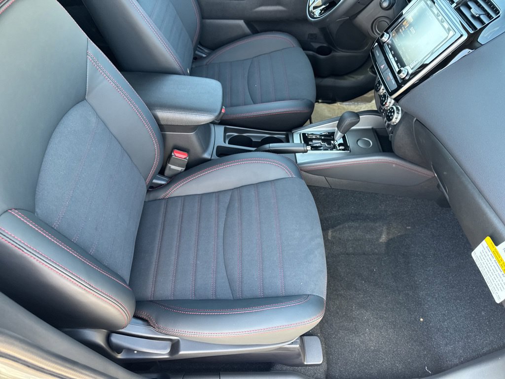 New 2027 Mitsubishi Outlander Sport SE FWD image 23
