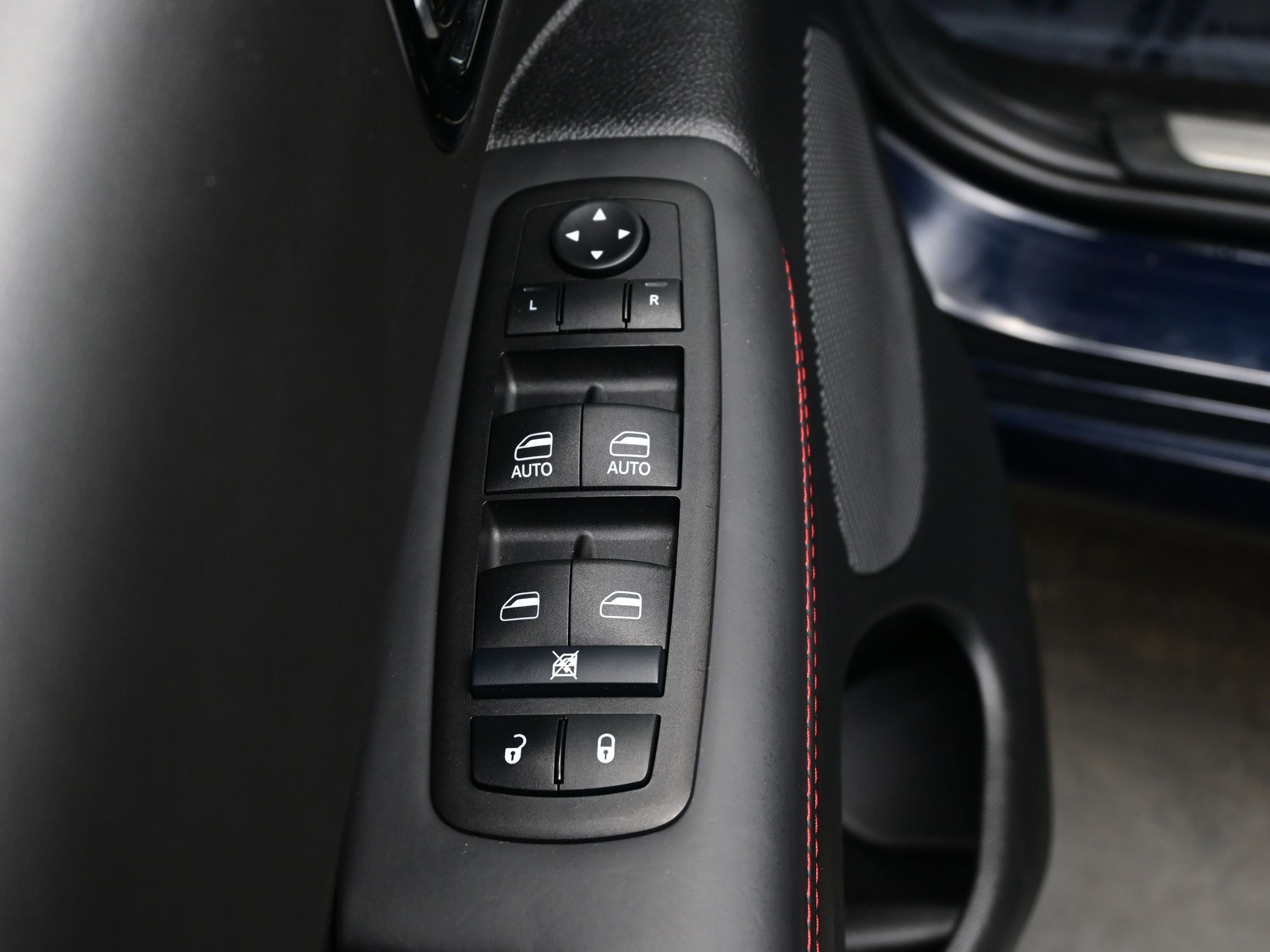 Used 2024 Dodge Durango GT image 10