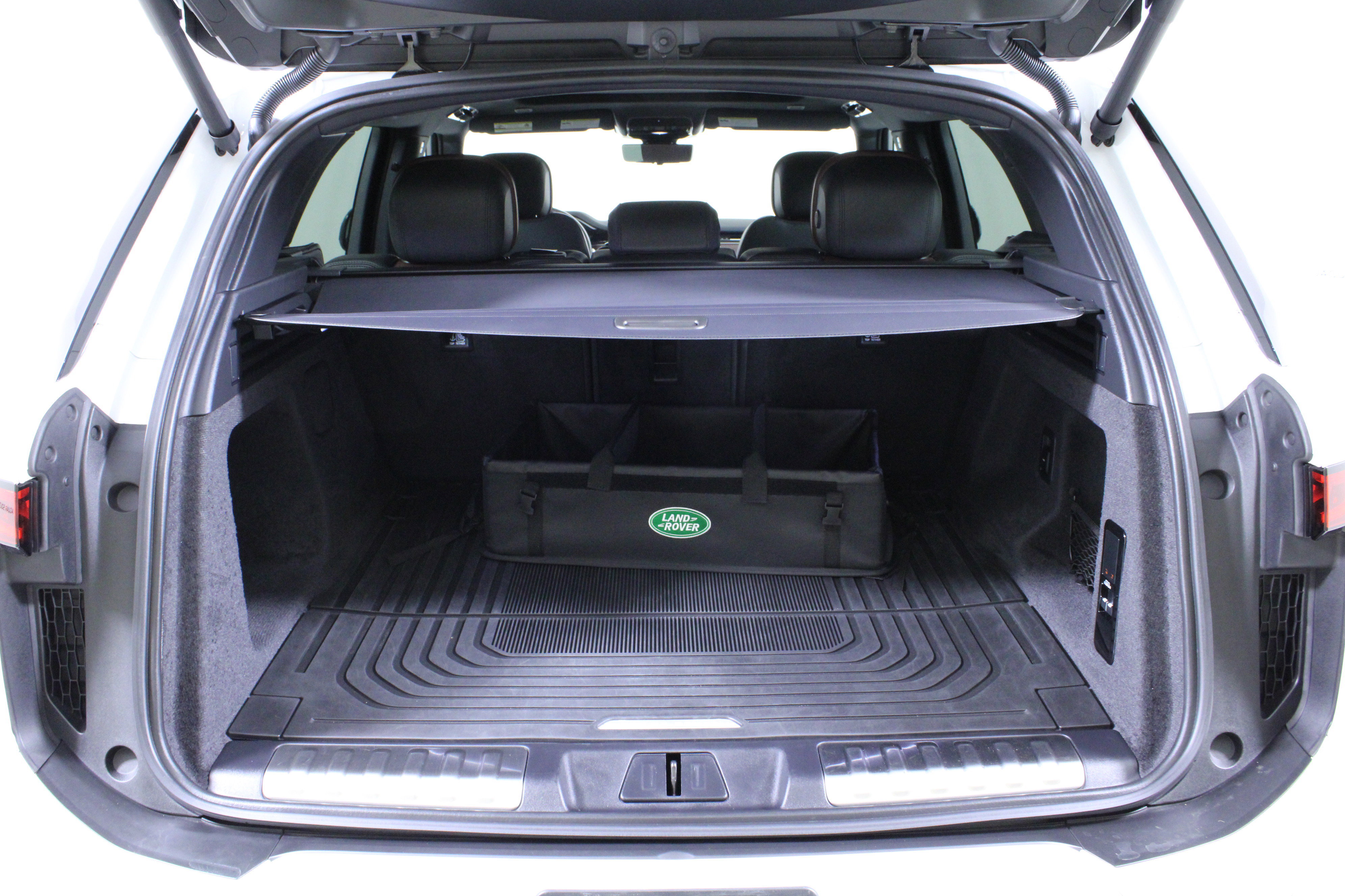 Used 2025 Land Rover Range Rover Sport Dynamic SE AWD/4WD image 10