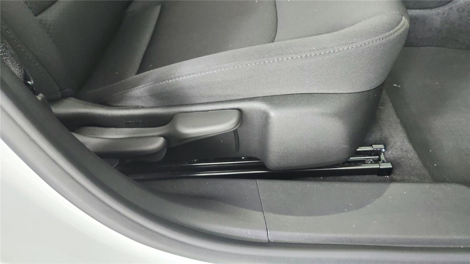 Used 2023 Chevrolet Malibu LS FWD image 18