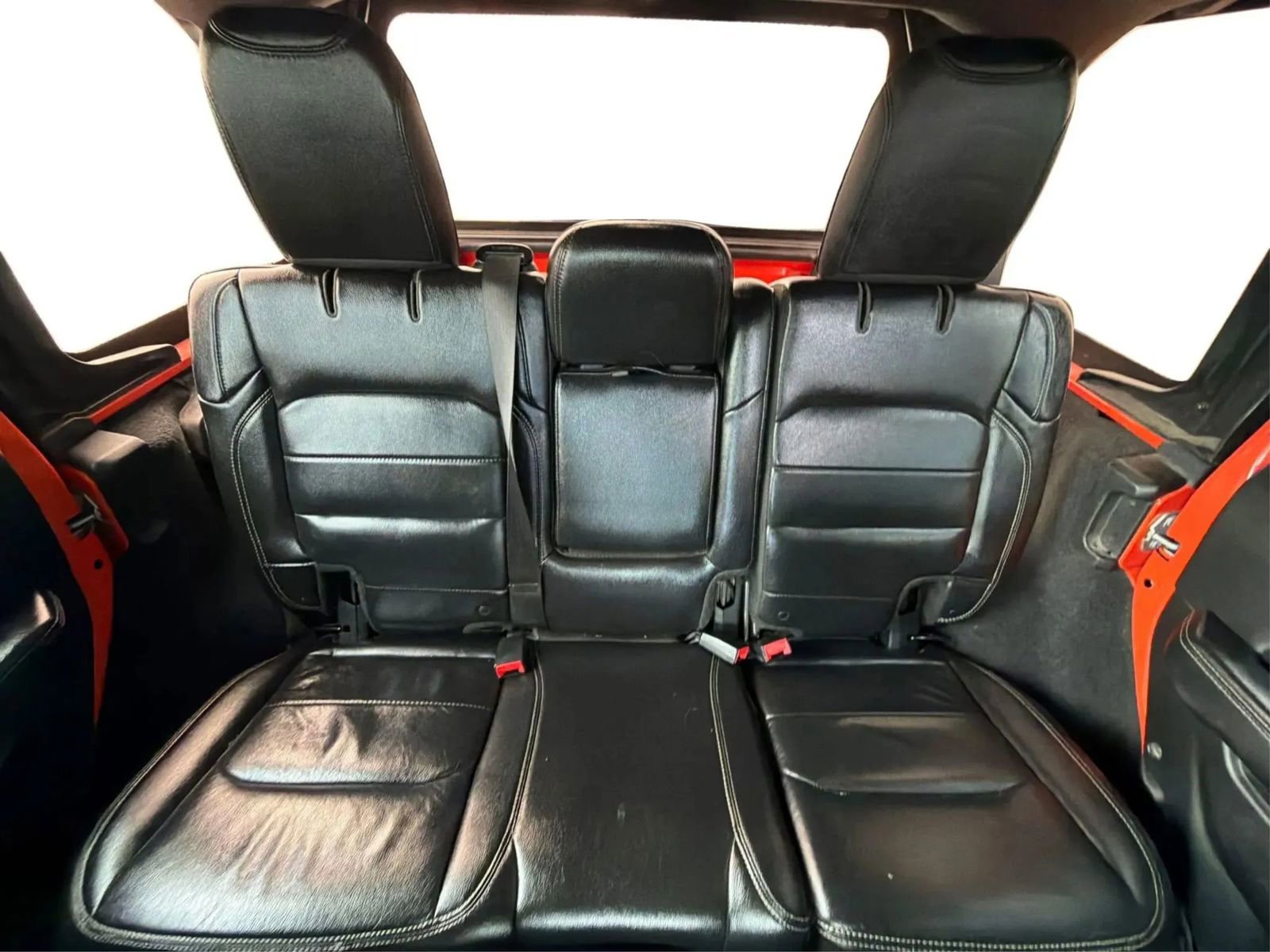 Used 2018 Jeep Wrangler Unlimited Sahara w/ Dual Top Group image 14