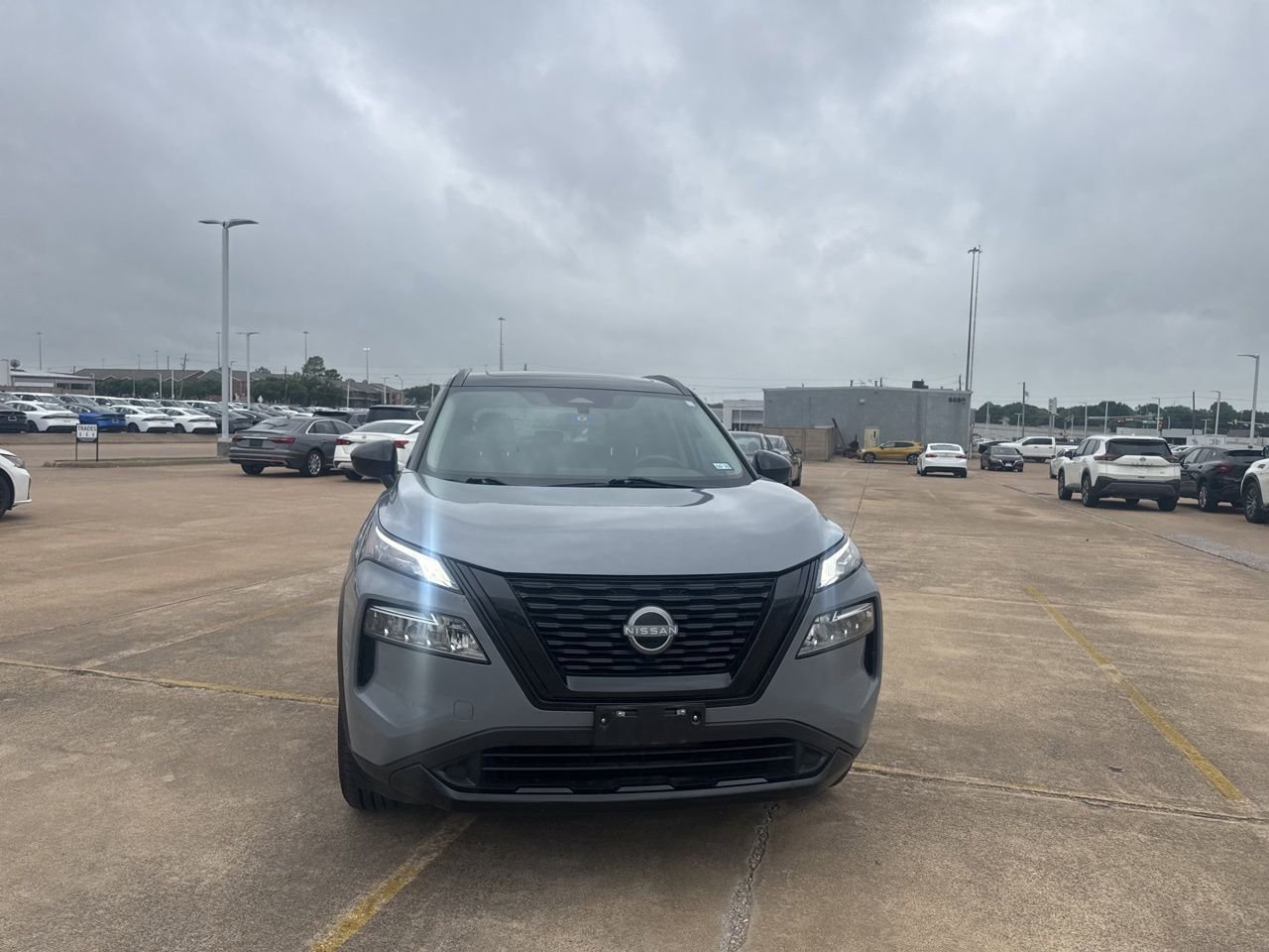 Certified 2023 Nissan Rogue SV w/ SV Premium B Package image 4