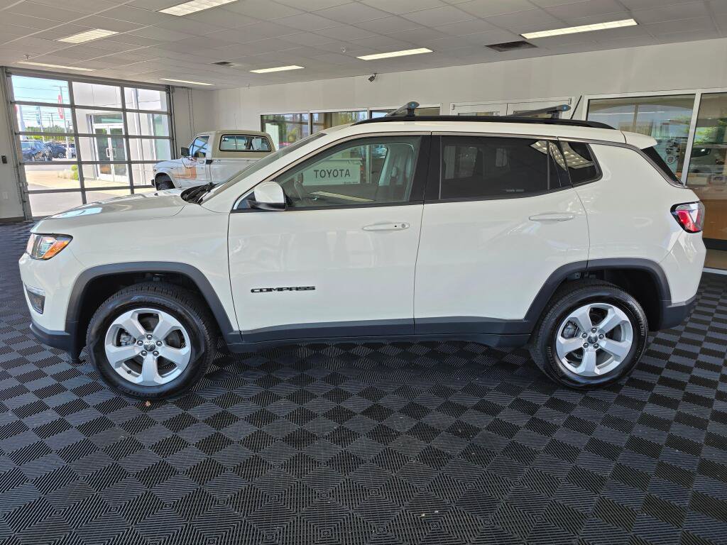 Used 2020 Jeep Compass Latitude AWD/4WD image 6