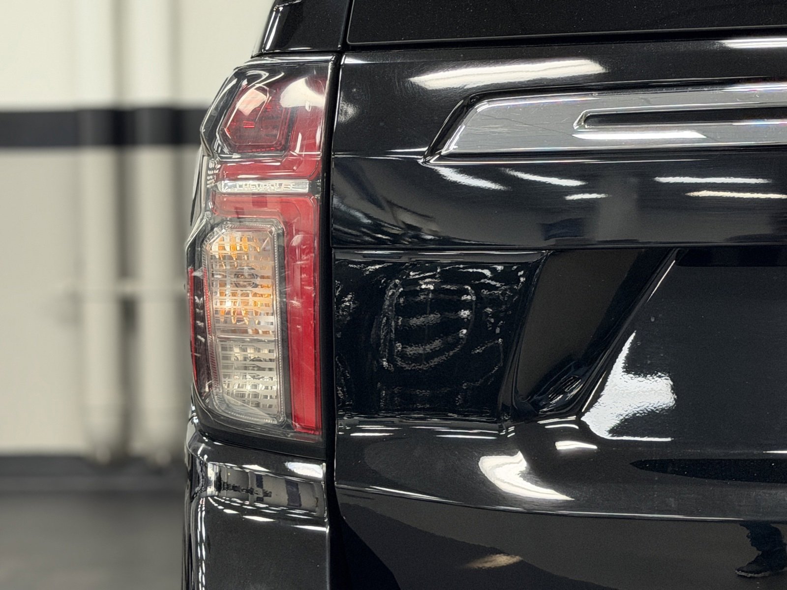 Used 2023 Chevrolet Suburban LS image 13