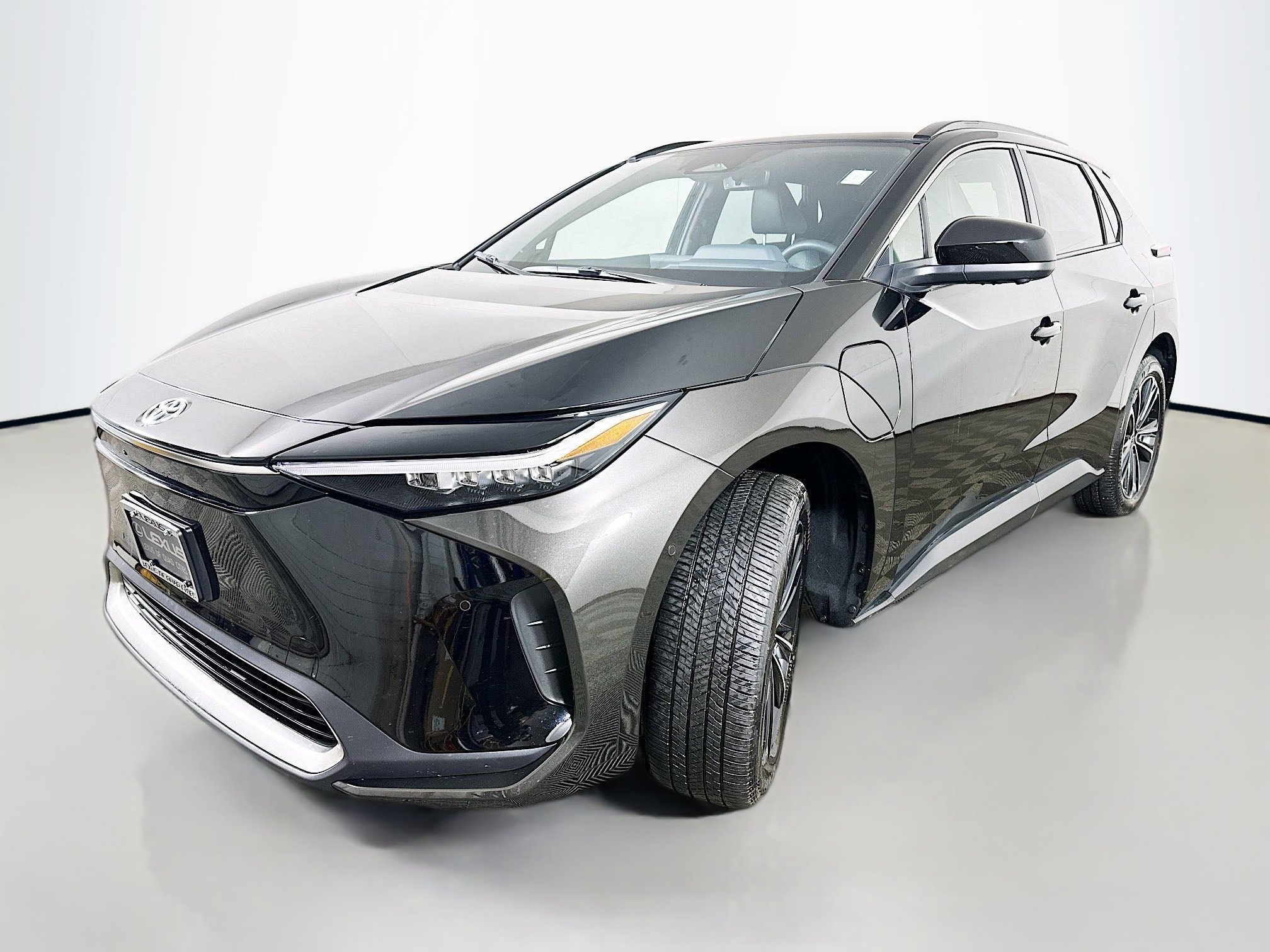 Used 2024 Toyota bZ4X Limited w/ Weather Package image 3