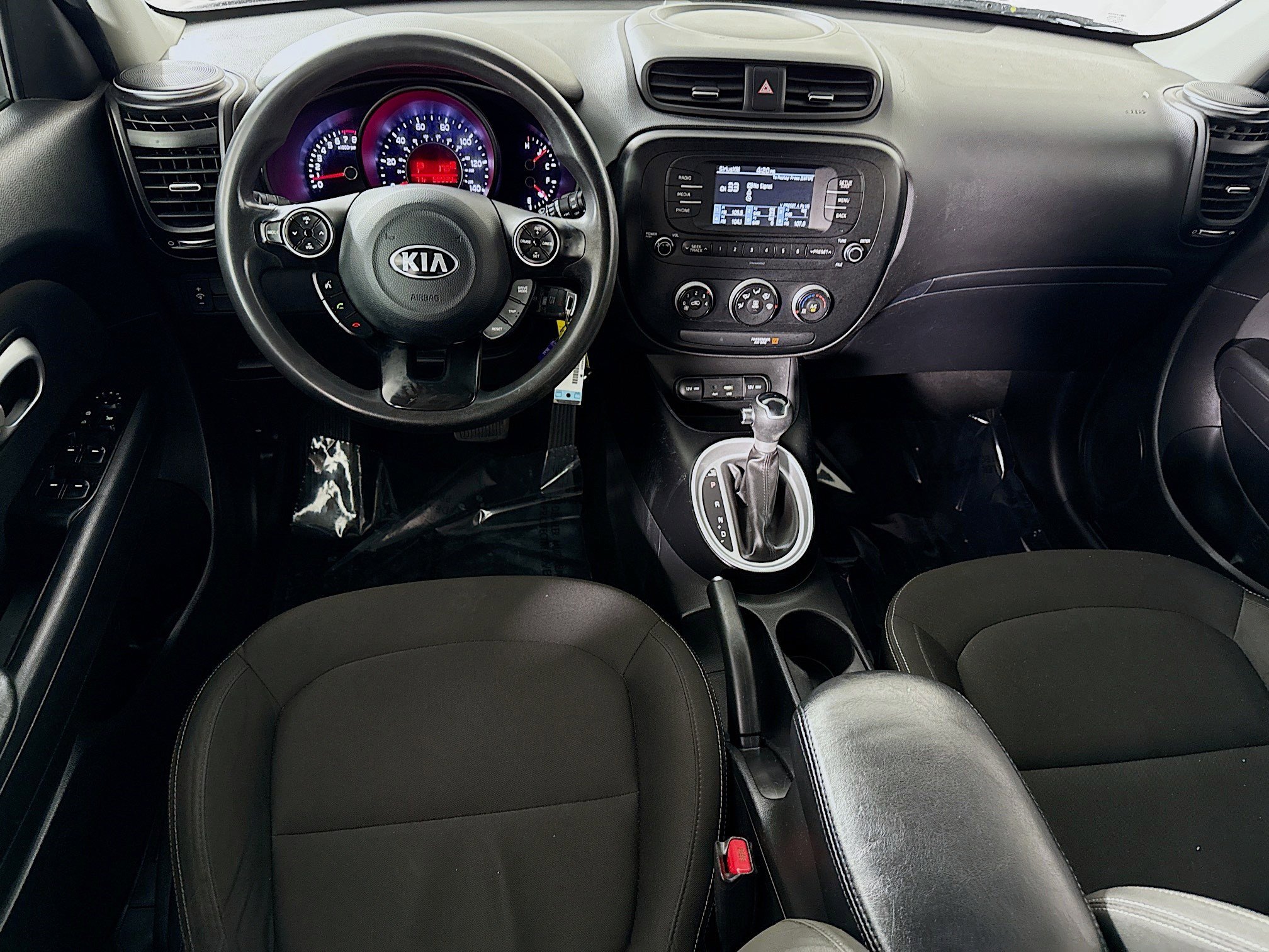 Used 2018 Kia Soul FWD image 17