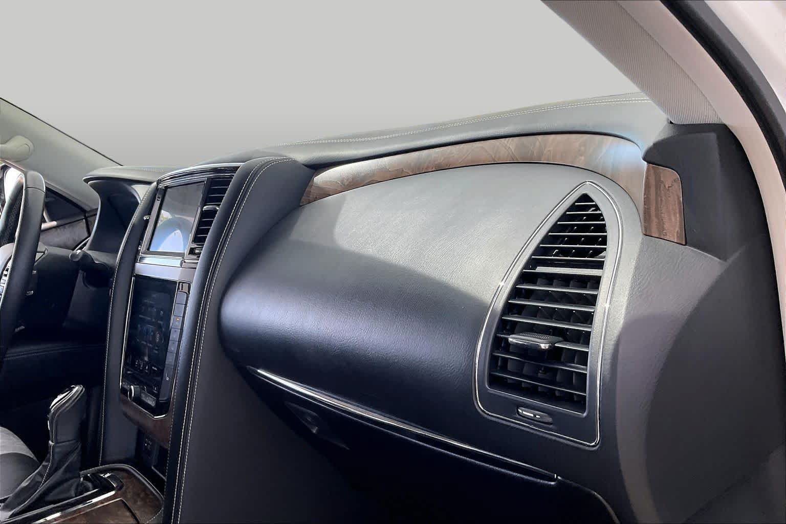 Used 2021 INFINITI QX80 Premium Select w/ Cargo Package AWD/4WD image 19