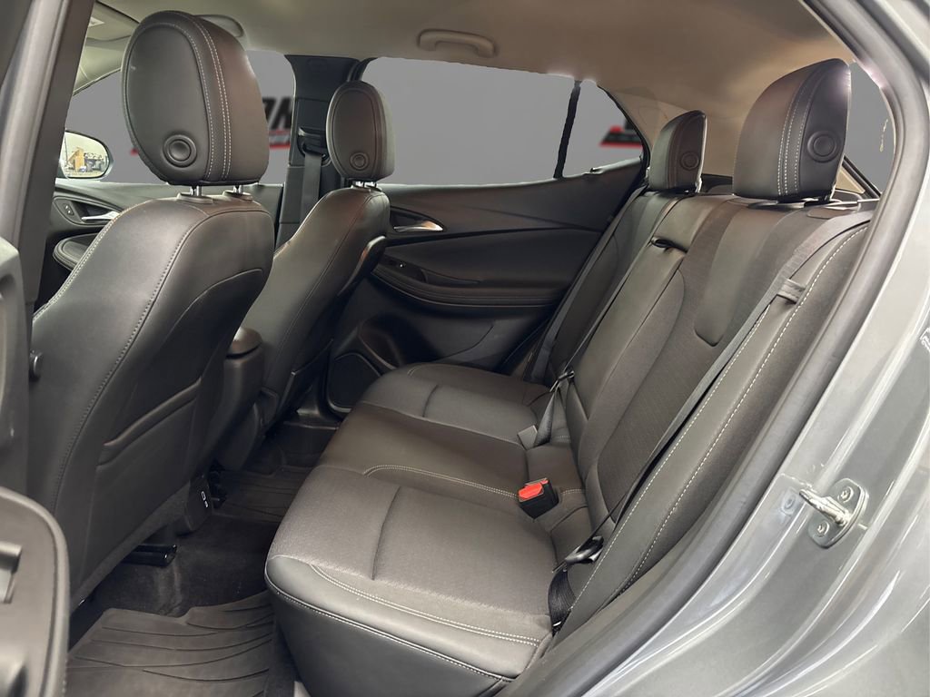 Used 2023 Buick Encore GX Select image 10