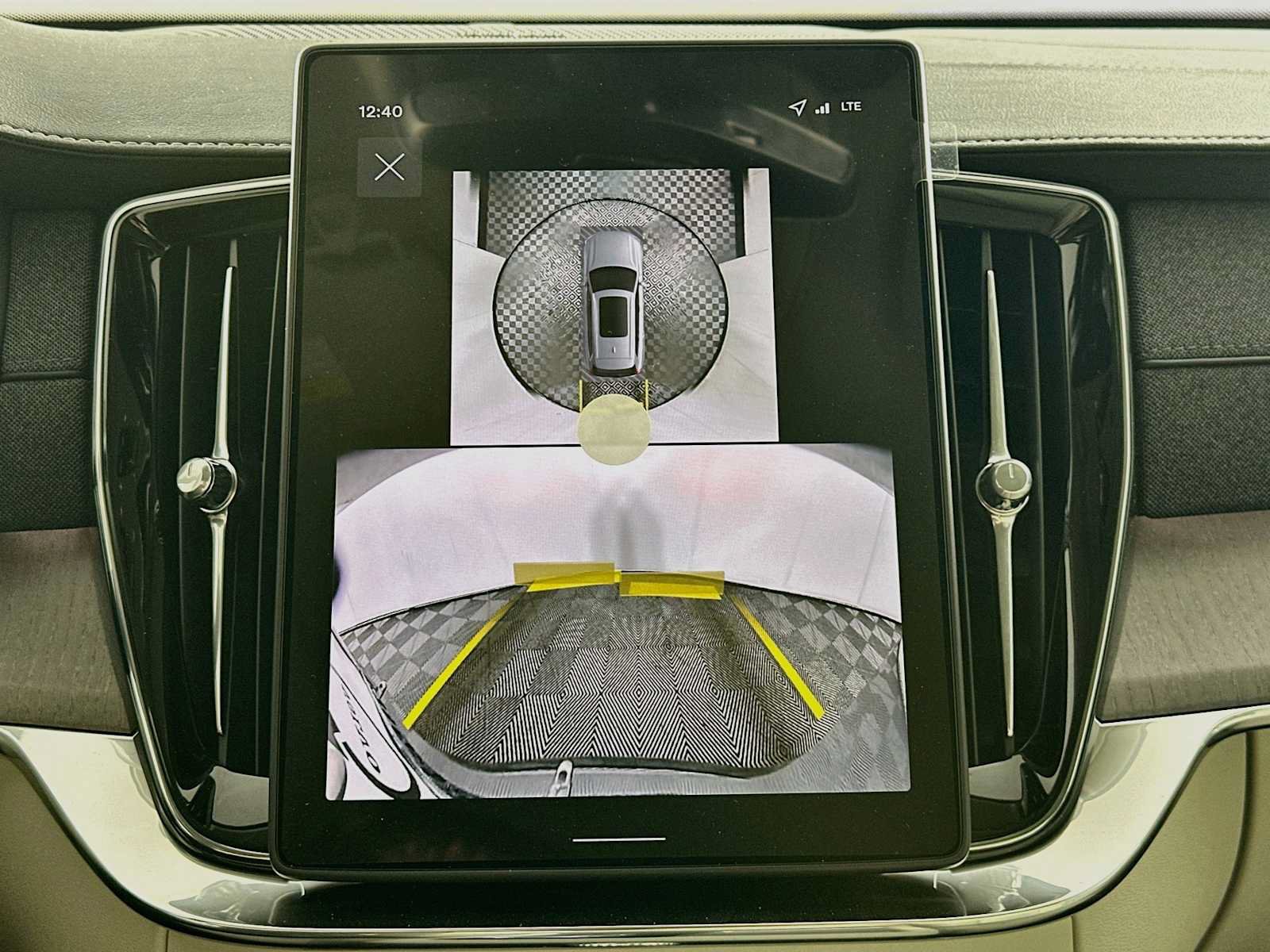 New 2026 Volvo XC90 T8 Ultra w/ Protection Package AWD/4WD image 14