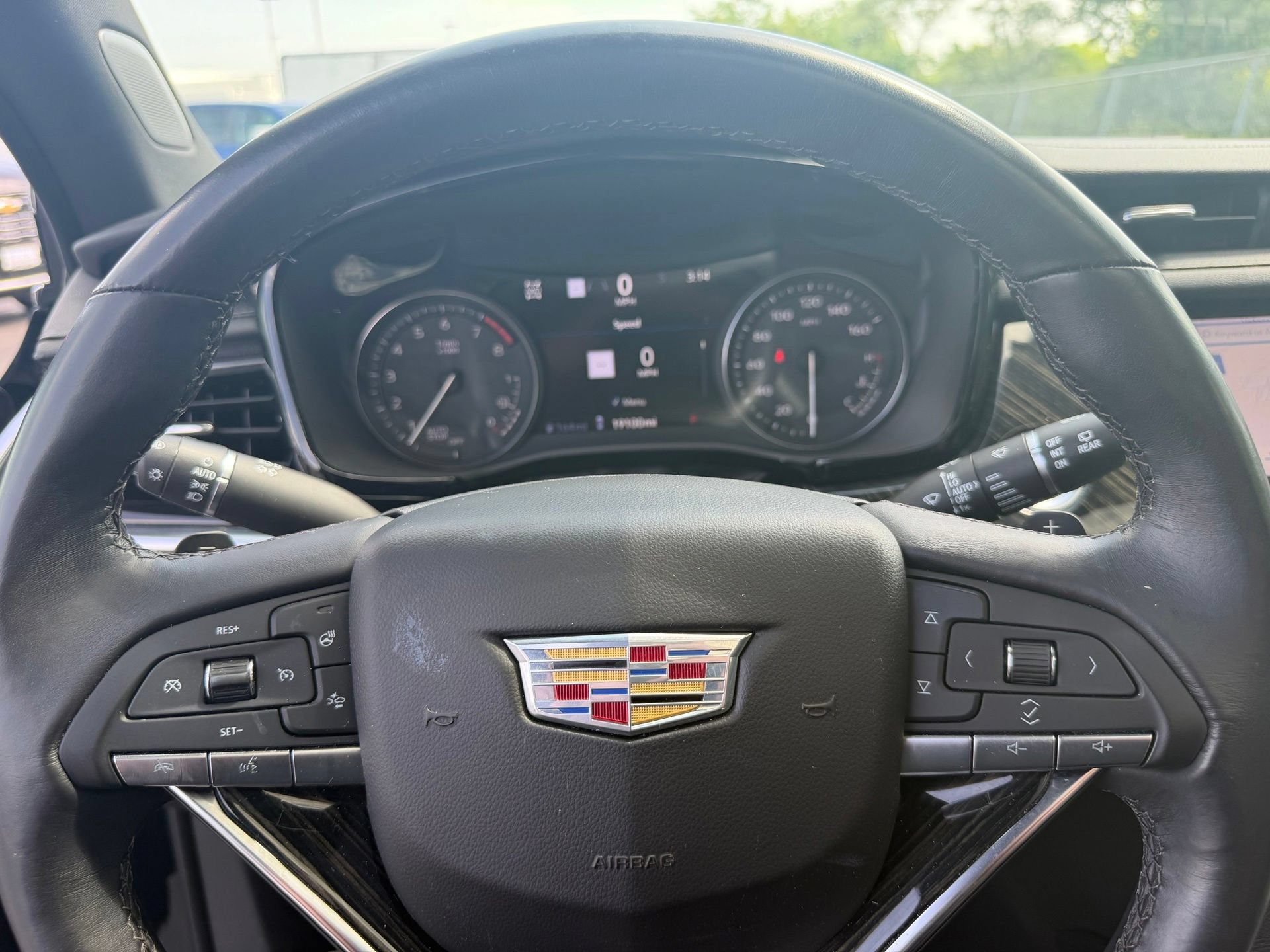 Certified 2023 Cadillac XT6 Premium Luxury w/ Technology Package AWD/4WD image 34