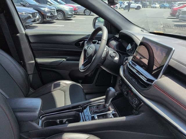 Used 2025 Jeep Compass Trailhawk AWD/4WD image 10