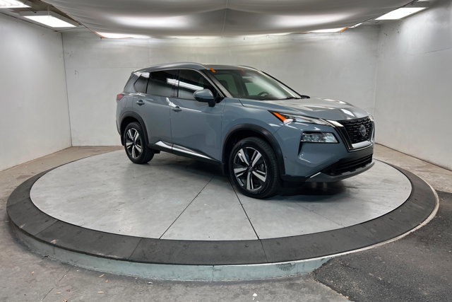 Used 2023 Nissan Rogue SL w/ SL Premium Package image 7