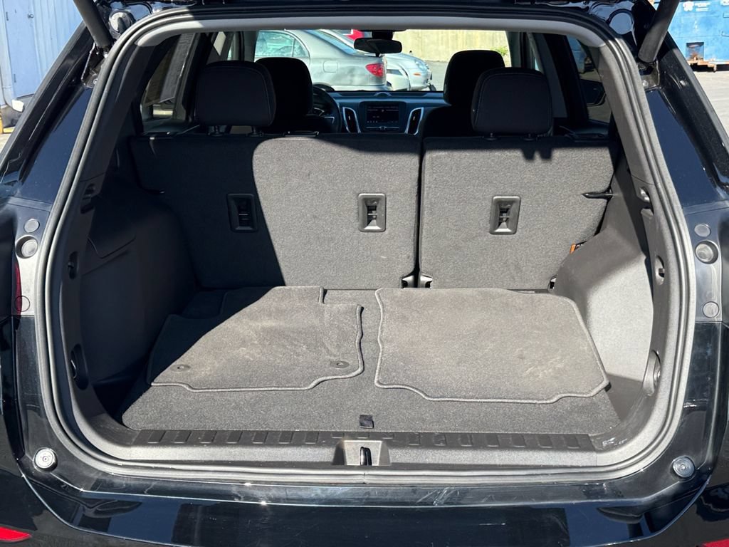 Used 2023 Chevrolet Equinox LT FWD image 22