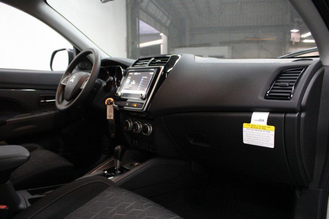 New 2026 Mitsubishi Outlander Sport ES image 17
