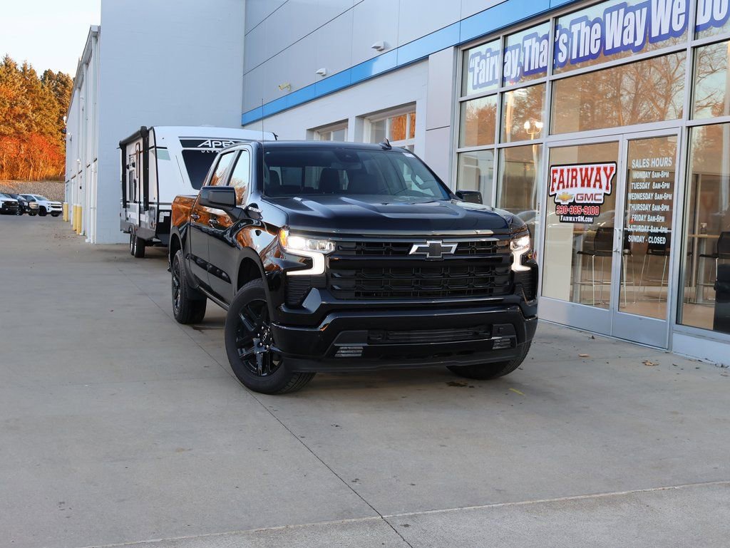 New 2026 Chevrolet Silverado 1500 RST w/ Convenience Package II AWD/4WD image 40